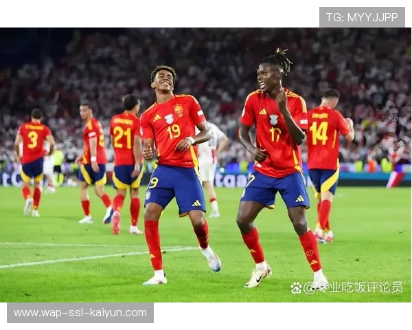 亚马尔世界波瞬间：弧顶闪击引爆诺坎普欢呼