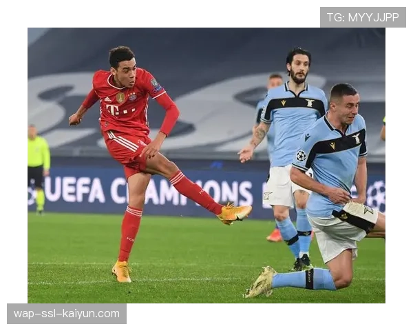 官方:门兴格拉德巴赫中场科内赛季报销,将无缘本赛季剩余比赛。